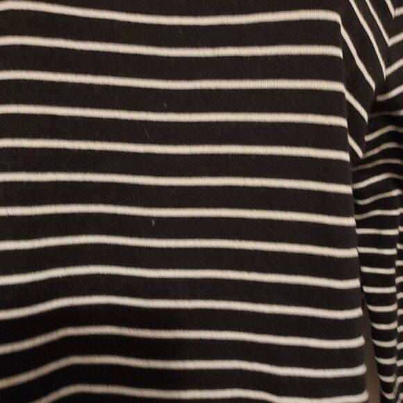 Faded Glory L VGC Pit to pit 19 inch length 26 1/4 60%cotton/40% Poly - Picture 4 of 4